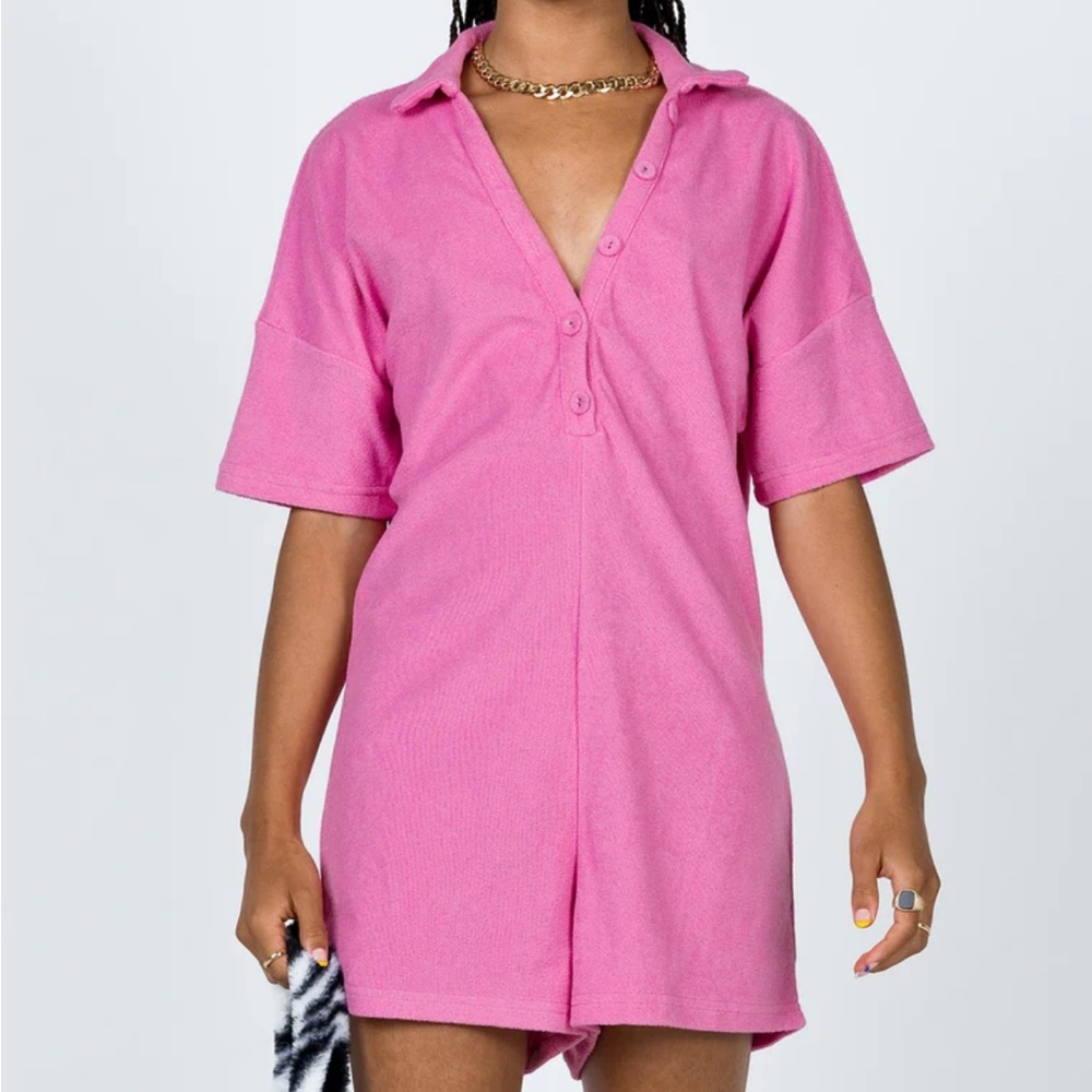 Princess Polly, KEAGAN TERRY TOWELLING PLAYSUIT HOT PINK, size 4!